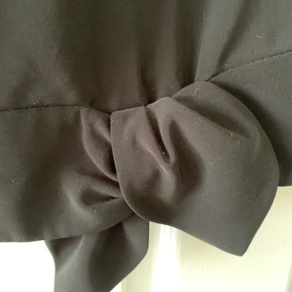 Authentic vintage Prada black skirt size 44 with bow on the back - Picture 7 of 13